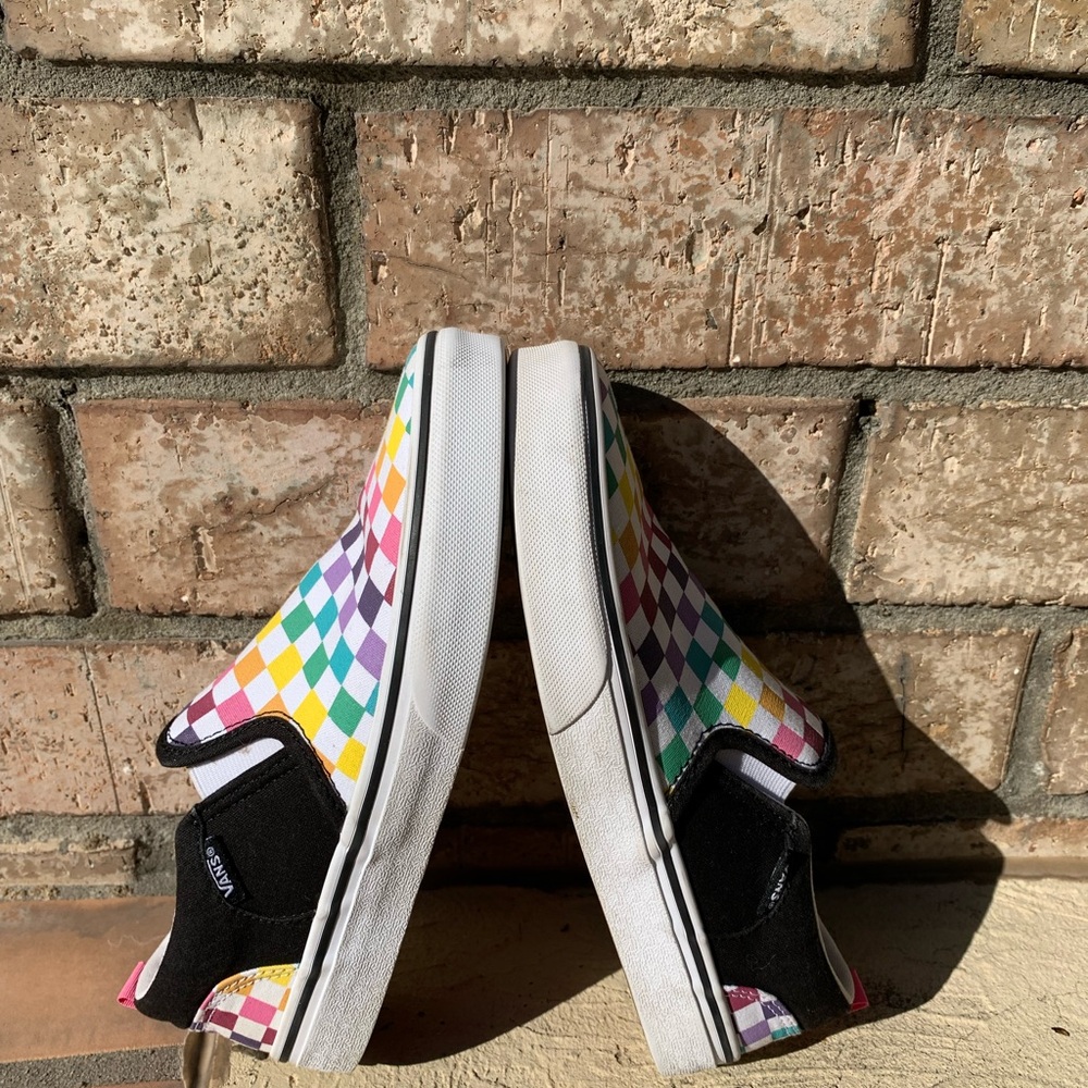 Vans Rainbow Checkered Slip on sneaker - Picture 6 of 6